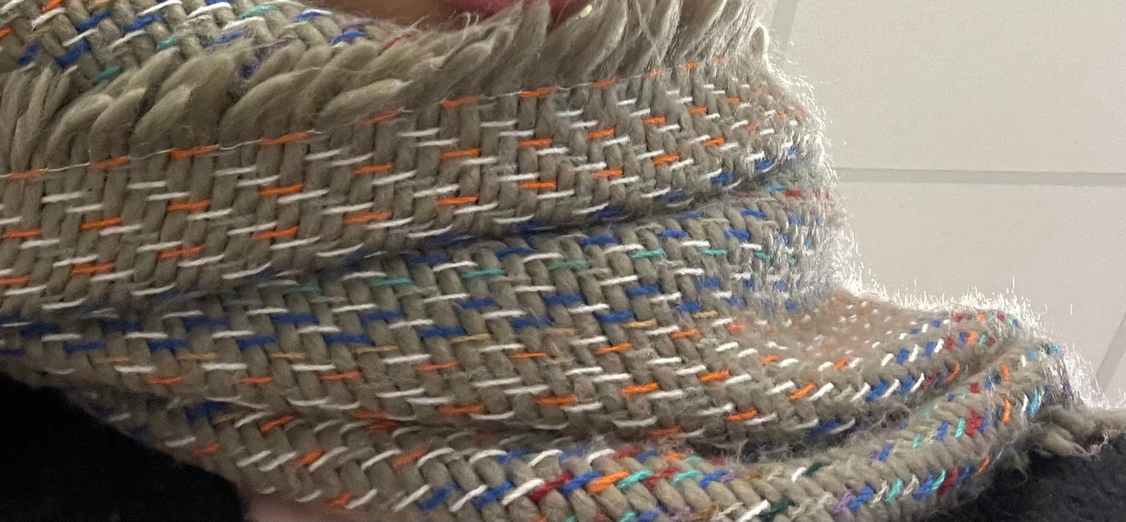 Pamestas šalikas, paliktas 14 autobuse