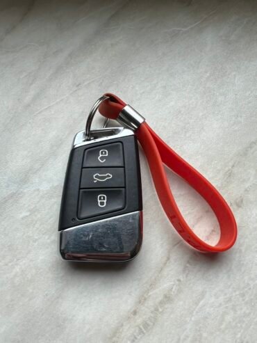 Pamesti VW raktai kaip foto su tokiu pakabuku!