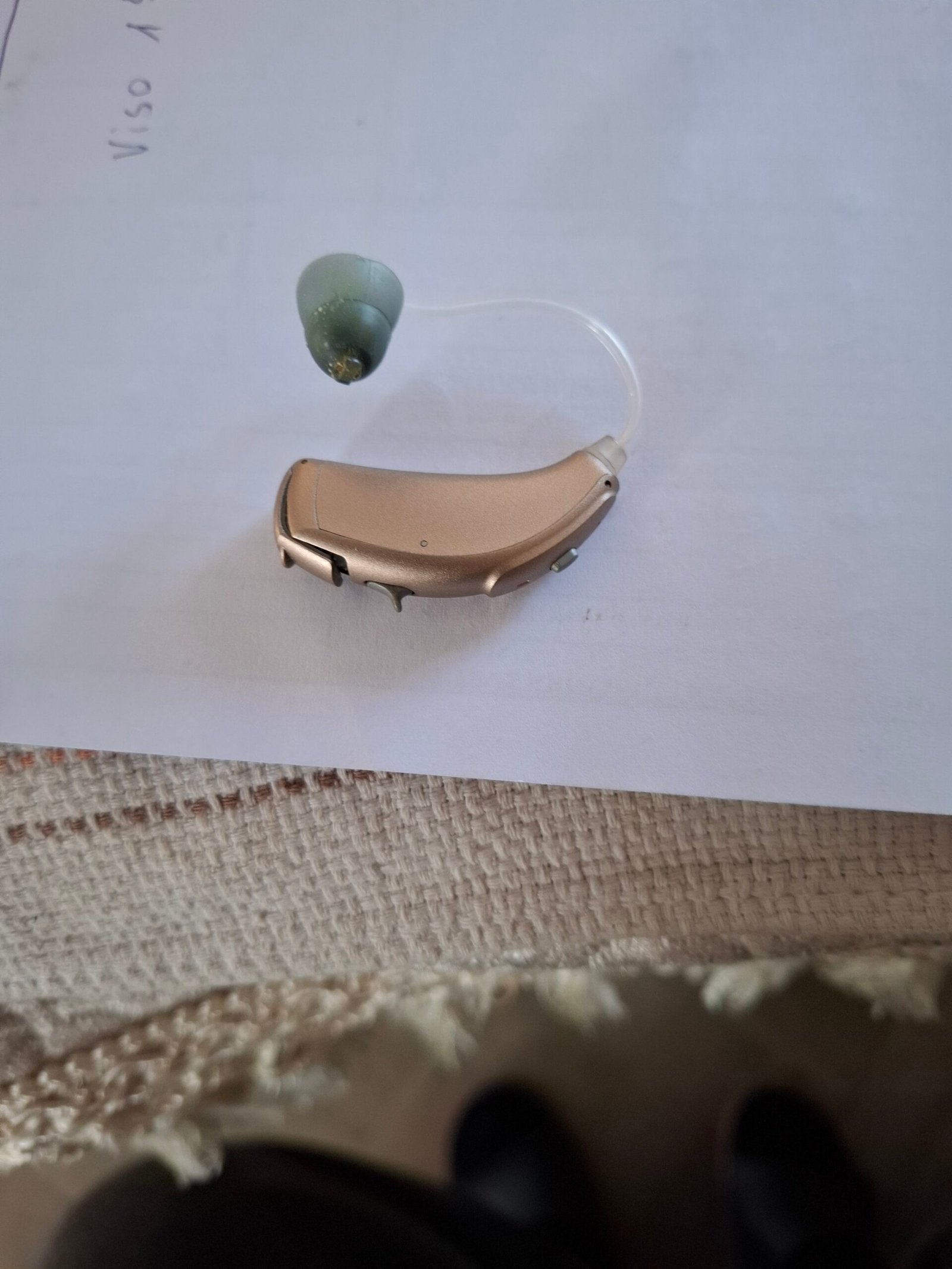 Rastas klausos aparatas